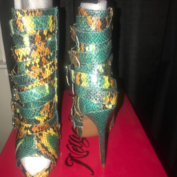 High Heel Booties - Picture 3 of 3